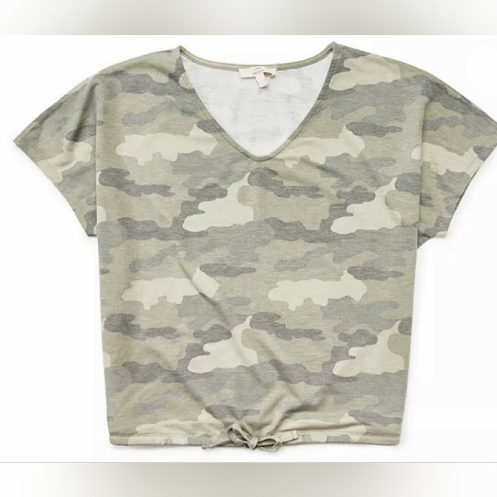 Como Vintage Green Camo Front Tie Top XXL - New With Tags